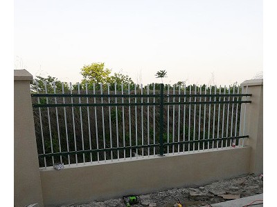 围栏5-- 合肥统城门窗有限公司